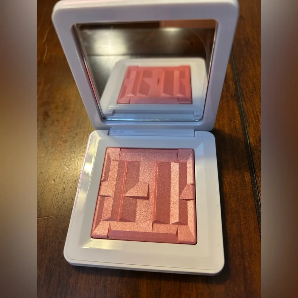NWT🌷Haus Labs (by Lady Gaga) Rose Quartz Blush